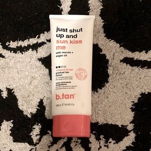 b.tan just shut up and kiss me gradual tan lotion brand new sealed and unused